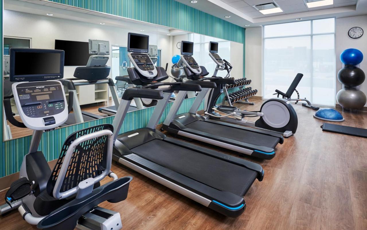 Holiday Inn Express & Suites Windsor East - Lakeshore By Ihg Tecumseh Ngoại thất bức ảnh