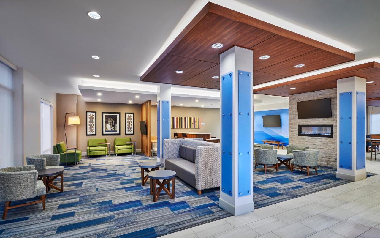 Holiday Inn Express & Suites Windsor East - Lakeshore By Ihg Tecumseh Ngoại thất bức ảnh