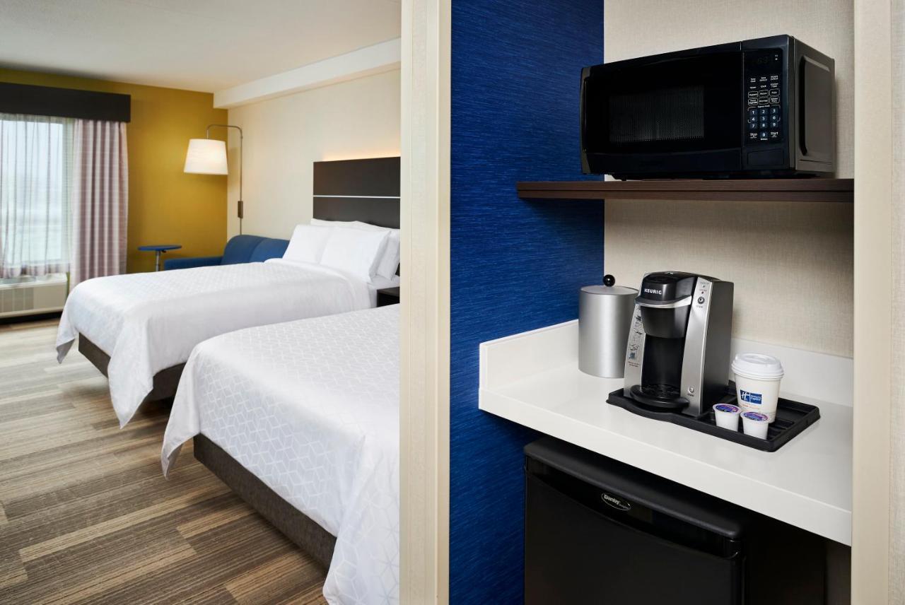 Holiday Inn Express & Suites Windsor East - Lakeshore By Ihg Tecumseh Ngoại thất bức ảnh