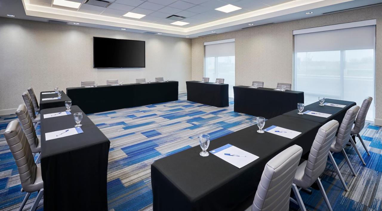 Holiday Inn Express & Suites Windsor East - Lakeshore By Ihg Tecumseh Ngoại thất bức ảnh